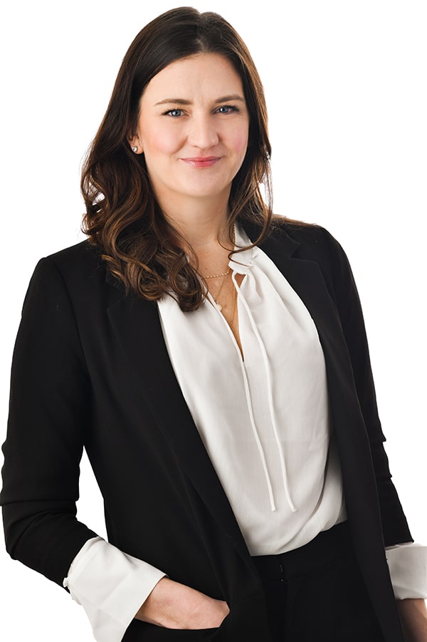 Lauren Swartout Legal Recruiter